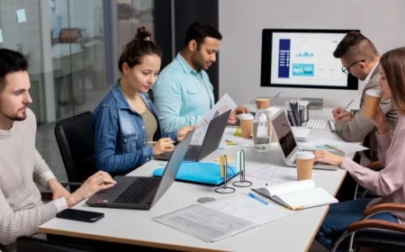 How Writing for Tech Blogs Boosts Your Professional Credibility