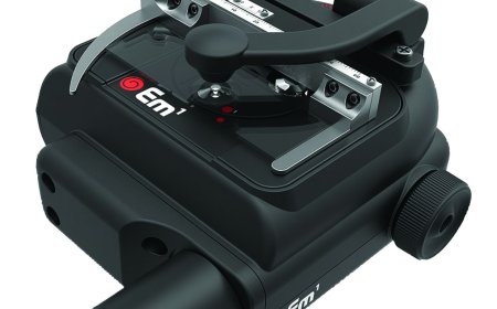 Discover the Power of EM Microscope: Portable Precision for Every Field