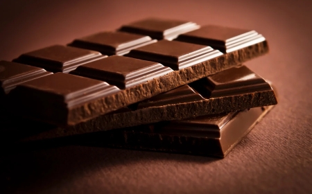 What are the important tips that you need to know for purchasing the chocolates online?