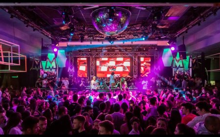 7 Cheap Bars in Jaipur Locals Swear By – But Should You Trust the Hype?