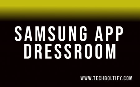 How does the Samsung Outfit App customize or enhance user experience?